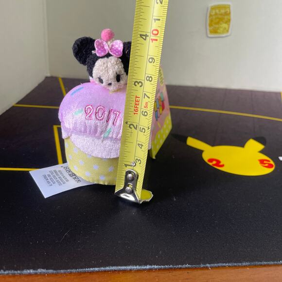 Disney Mini Tsum Tsum Plush Minnie Mouse Cupcake 2017 Scented Stuffed Animal Toy - Picture 5 of 7